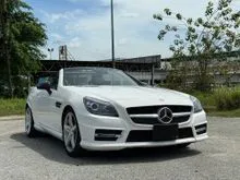 2016 Mercedes-Benz SLK200 2.0 AMG Sport Convertible