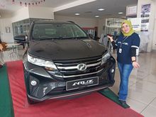 2019 Perodua Aruz 1.5 AV SUV(cash rebet 2500)