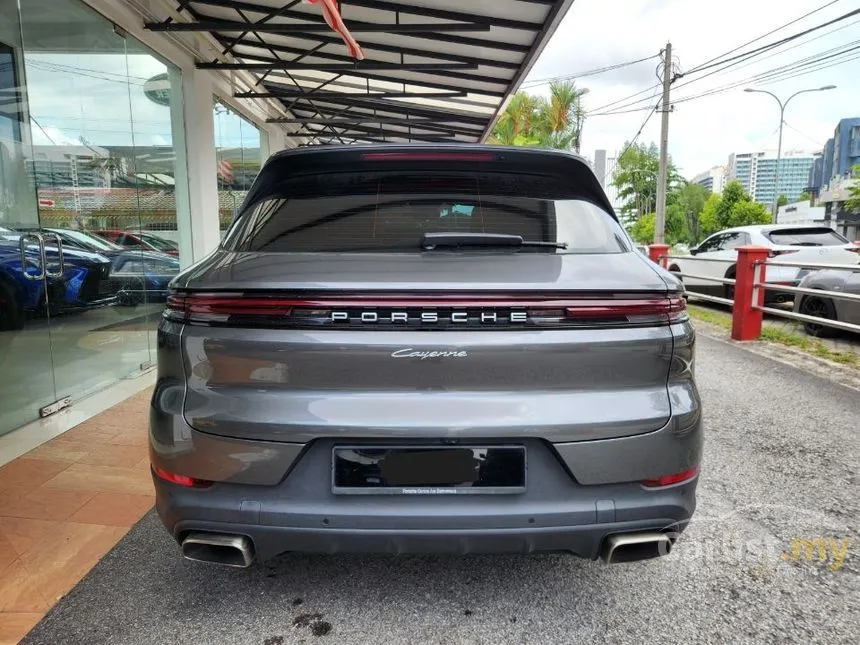 2023 Porsche Cayenne SUV
