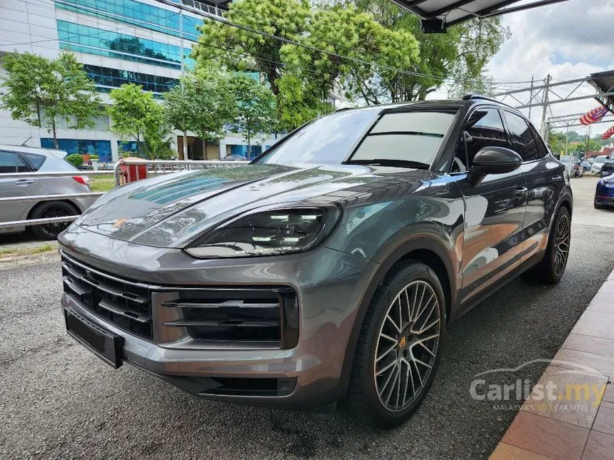 2023 Porsche Cayenne SUV