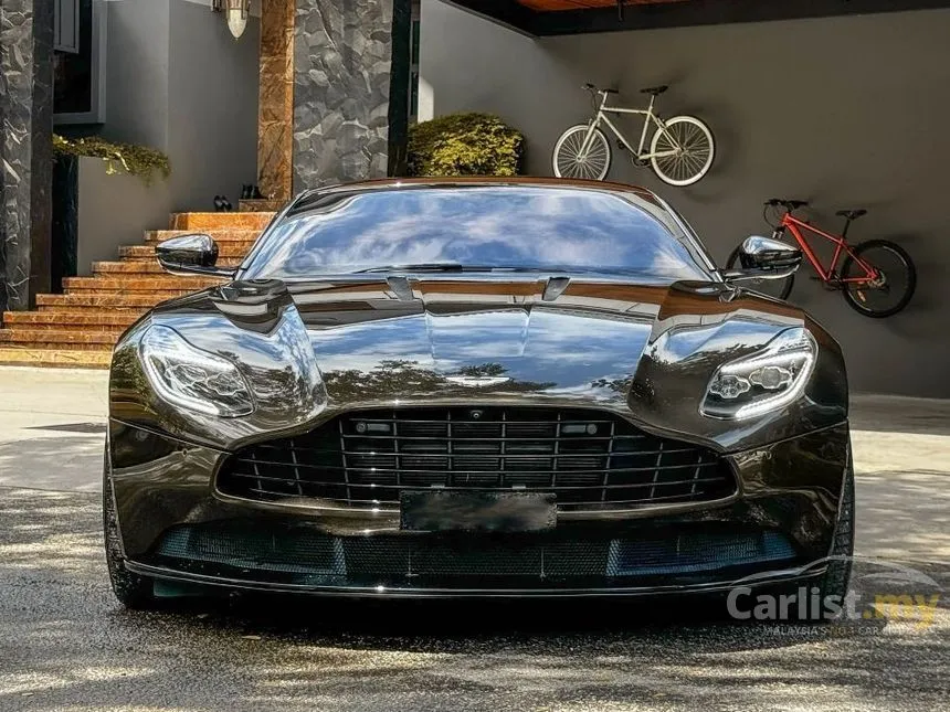 2018 Aston Martin DB11 V12 Coupe