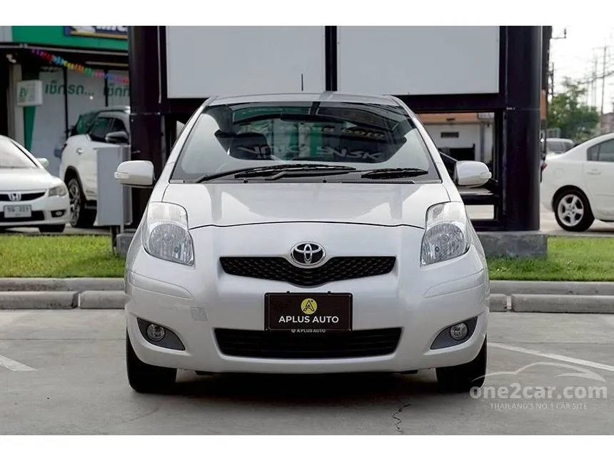 2009 Toyota YARIS E Hatchback