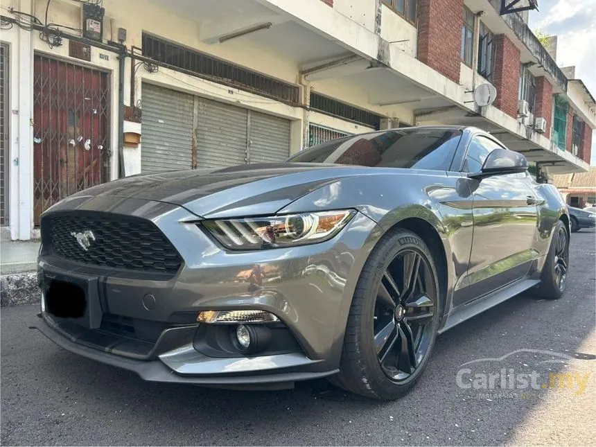 2015 Ford MUSTANG EcoBoost Coupe
