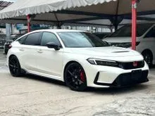 Grade 5A / 9k Mileage (New Arrival) 2024 Honda Civic 2.0 (M) Type R Hatchback FL5 Champion White (PM for Special Price)