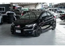 2016 Honda JAZZ 1.5 (ปี 14-22) SV Hatchback