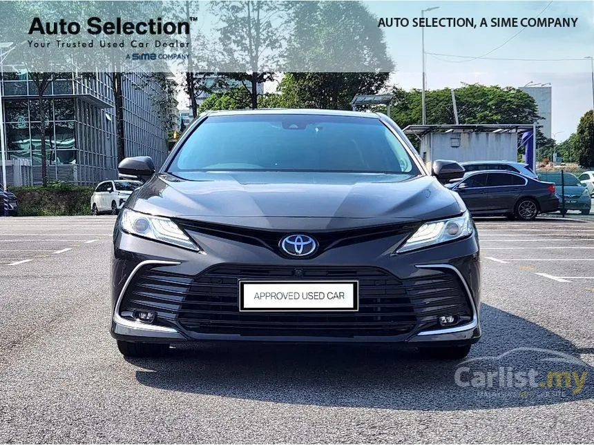 2023 Toyota Camry V Sedan