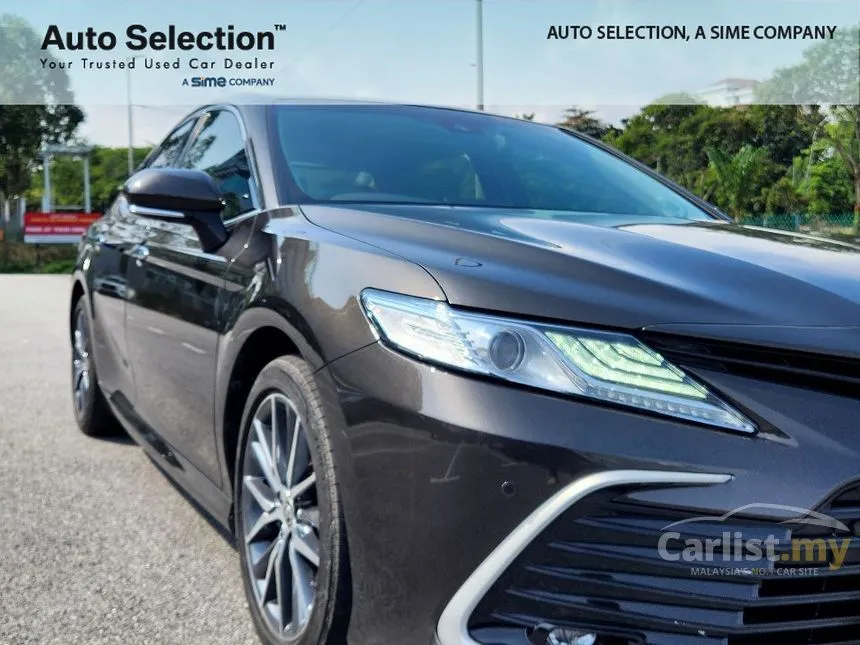 2023 Toyota Camry V Sedan