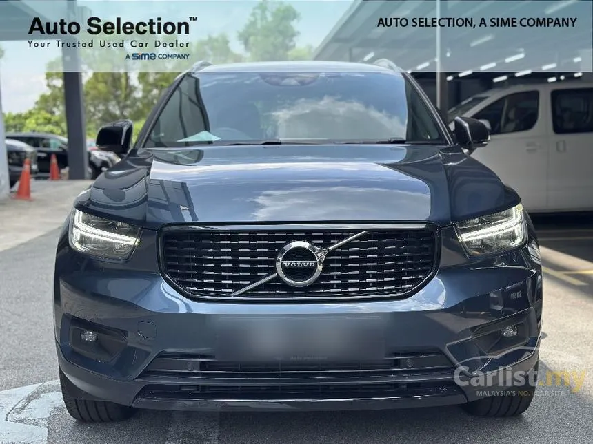 2022 Volvo XC40 T5 R-Design SUV