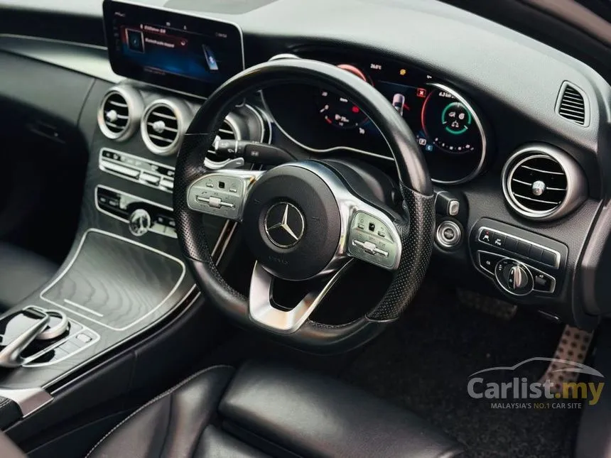 2019 Mercedes-Benz C300 AMG Line Sedan