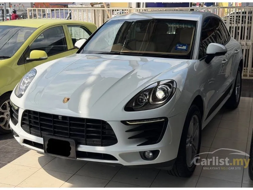 2016 Porsche Macan SUV