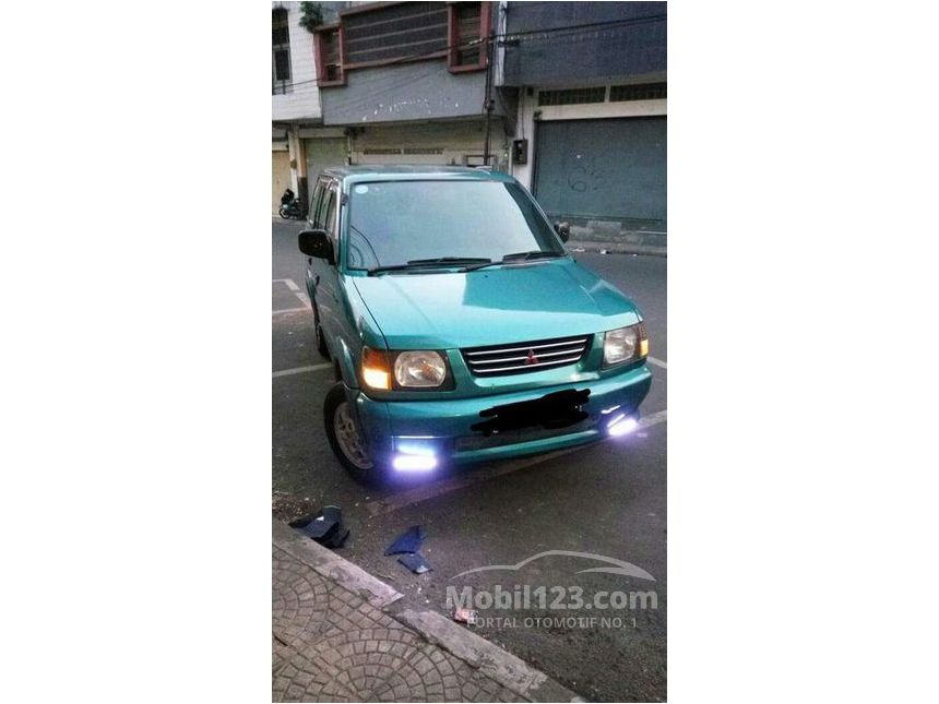 1999 Mitsubishi Kuda GLS MPV