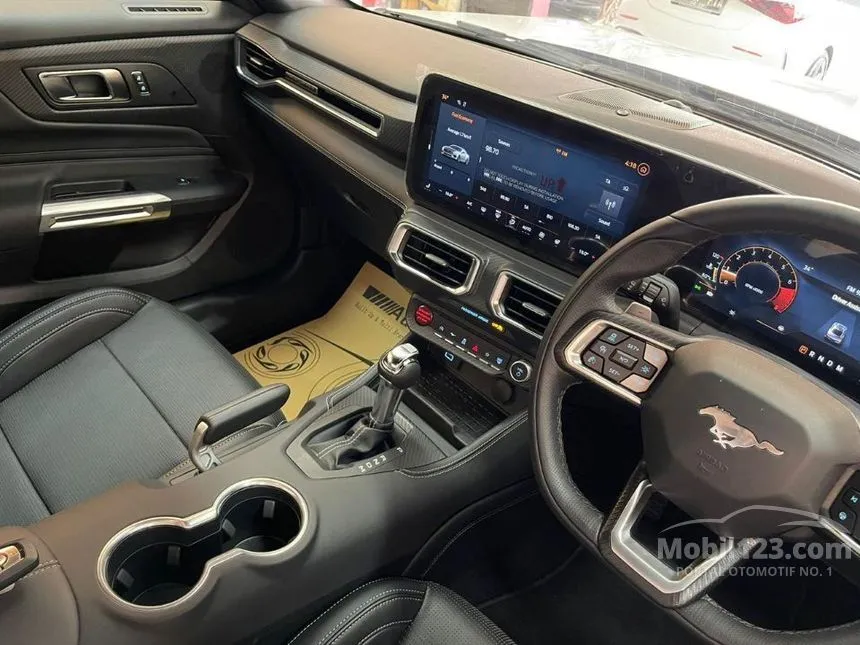 2024 Ford Mustang EcoBoost Fastback