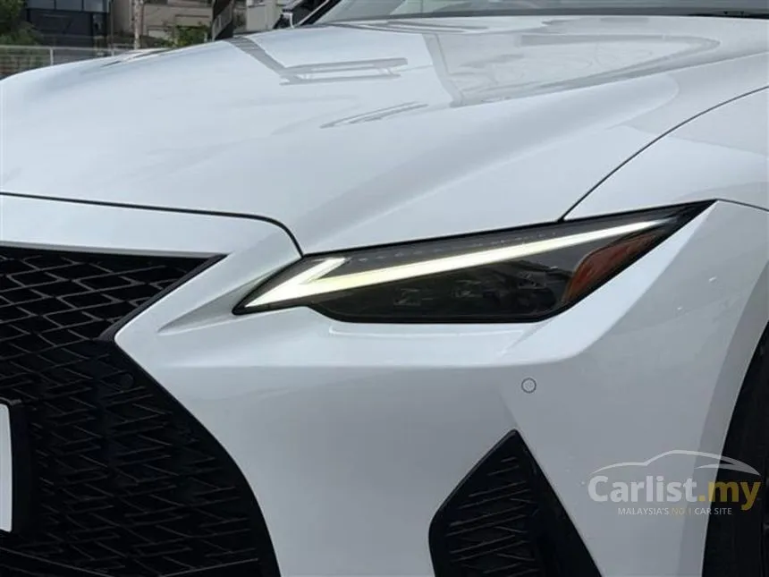 2023 Lexus IS 300 F Sport Sedan