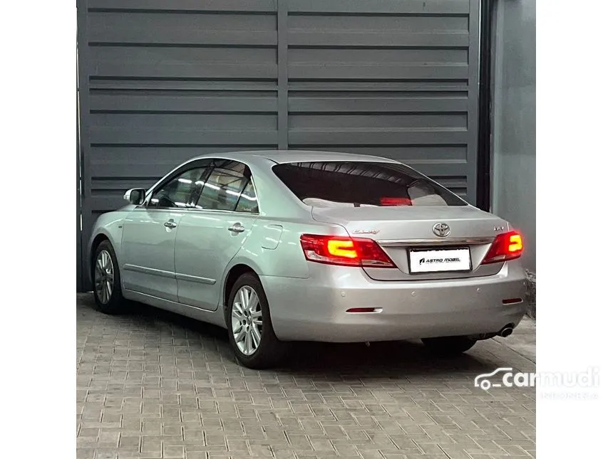 2010 Toyota Camry V Sedan