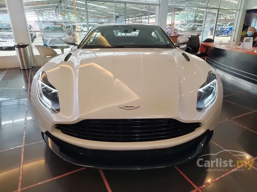 2018 Aston Martin DB11 V8 Coupe