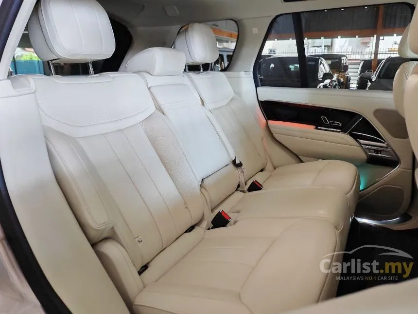 2023 Land Rover Range Rover HSE SUV