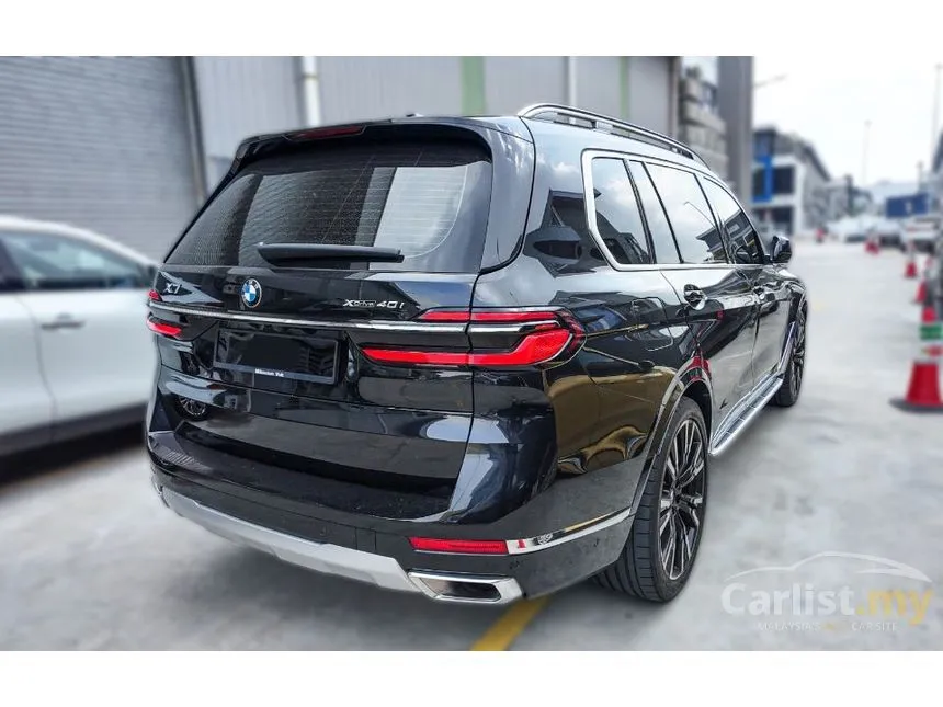 2023 BMW X7 xDrive40i Pure Excellence SUV
