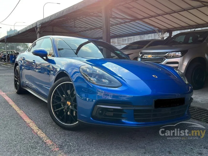2017 Porsche Panamera 4S Hatchback