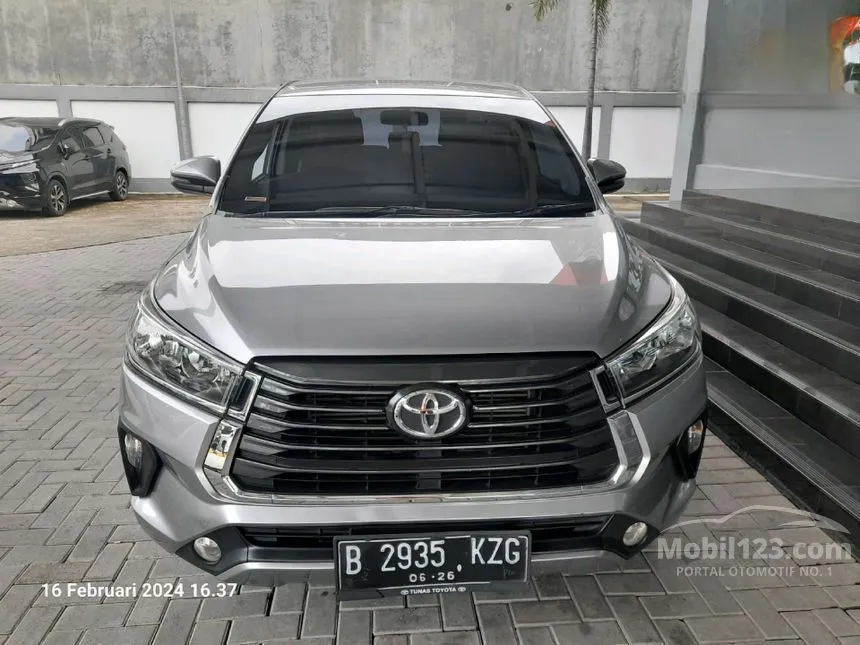 Jual Mobil Toyota Kijang Innova 2021 G 2.4 di Jawa Barat Automatic MPV Silver Rp 339.000.000