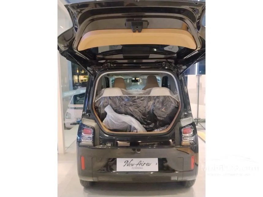 2025 Wuling Air EV Lite 300KM Hatchback