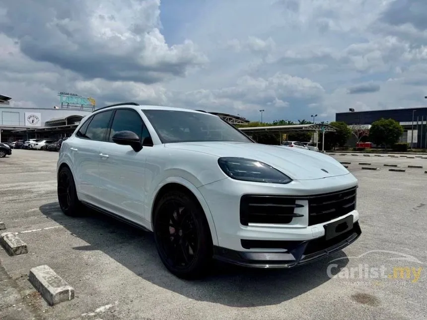 2024 Porsche Cayenne SUV