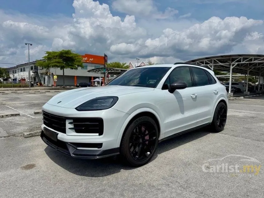 2024 Porsche Cayenne SUV