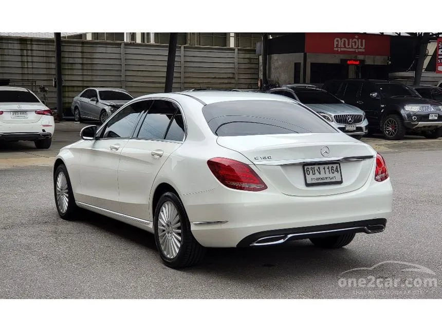 2014 Mercedes-Benz C180 Sedan