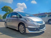 2014 Honda Jazz 1.3 Hybrid Hatchback