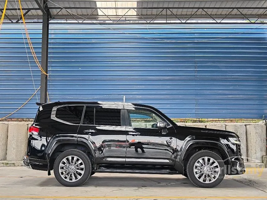 2023 Toyota Land Cruiser J300 ZX Modellista 7 Seater SUV