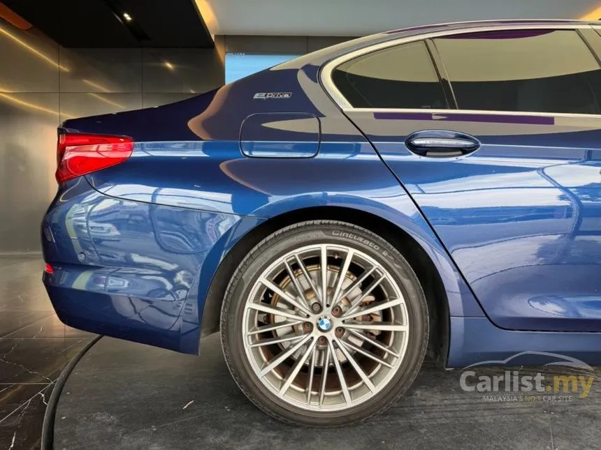2018 BMW 530e Sport Line iPerformance Sedan