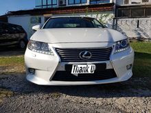 2013 Lexus ES250 2.5 Luxury Sedan