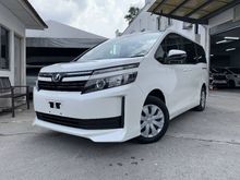 2017 Toyota Voxy 2.0 ZS Kirameki Edition MPV**8 SEATER**PREMIUM WARRANTY**SHOWOROOM CONDITION**HIGH TRADE-IN**