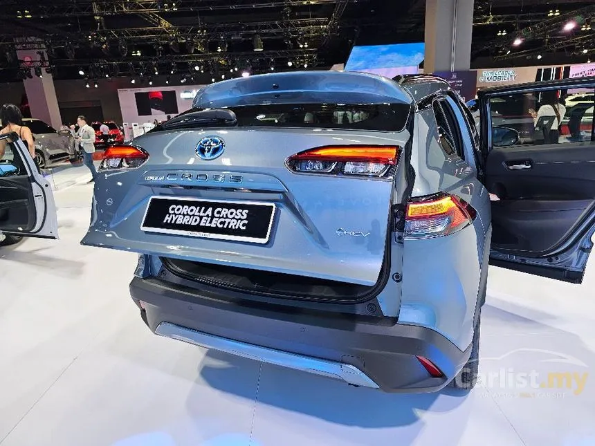2025 Toyota Corolla Cross HEV SUV