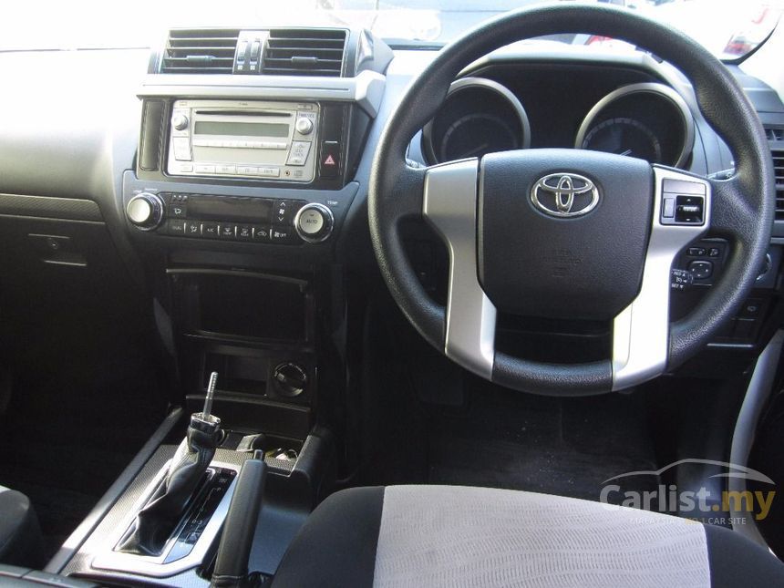 2013 Toyota Land Cruiser Prado SUV