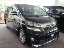 2014 Toyota Vellfire 2.4 Z Golden Eyes MPV -- UNREG --