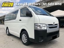 2016 Toyota Hiace 2.7 Window Van PETROL / FULL LOAN / TIPTOP CONDITION