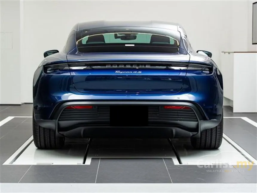 2025 Porsche Taycan 4S Sedan