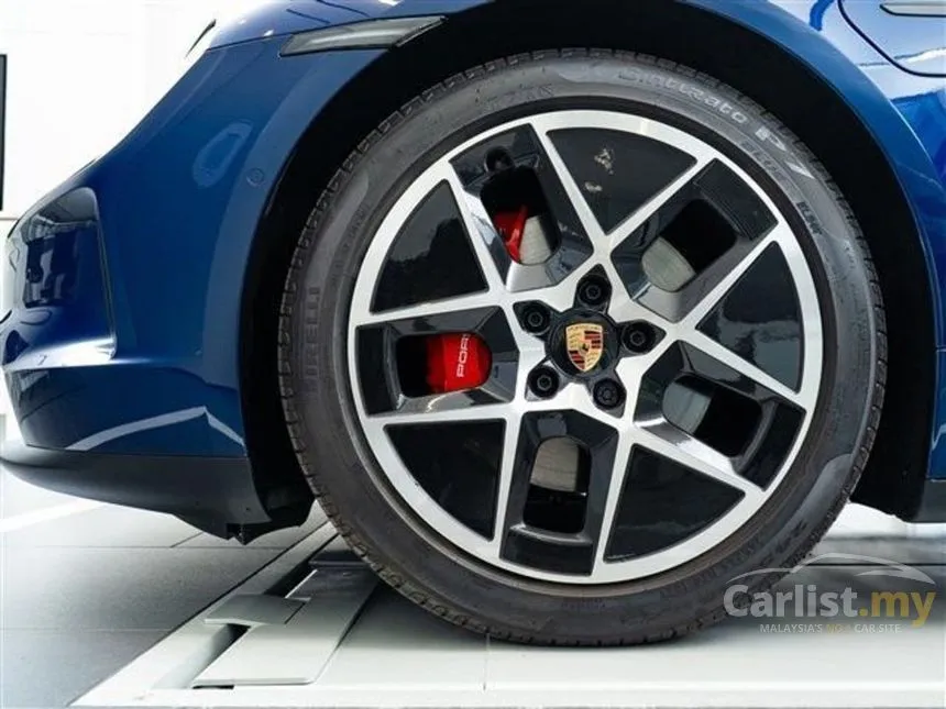 2025 Porsche Taycan 4S Sedan