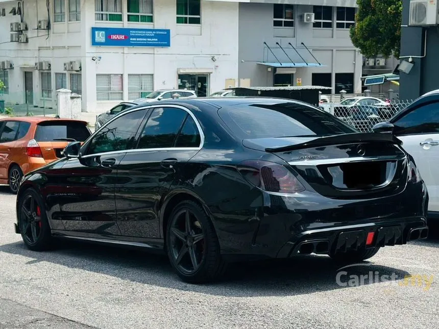 2018 Mercedes-Benz C200 AMG Line Sedan