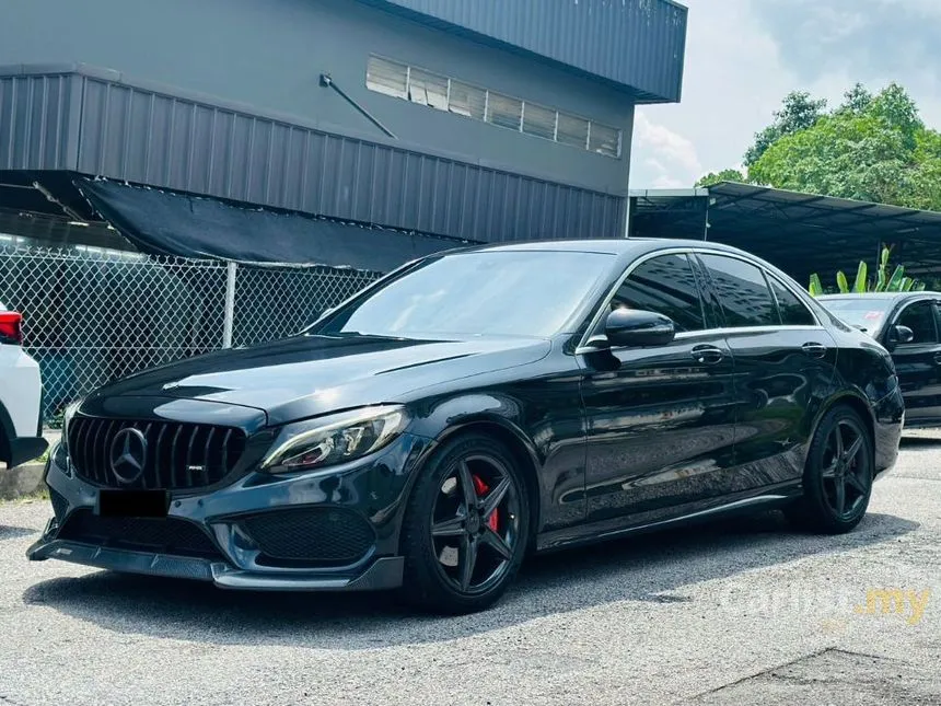2018 Mercedes-Benz C200 AMG Line Sedan