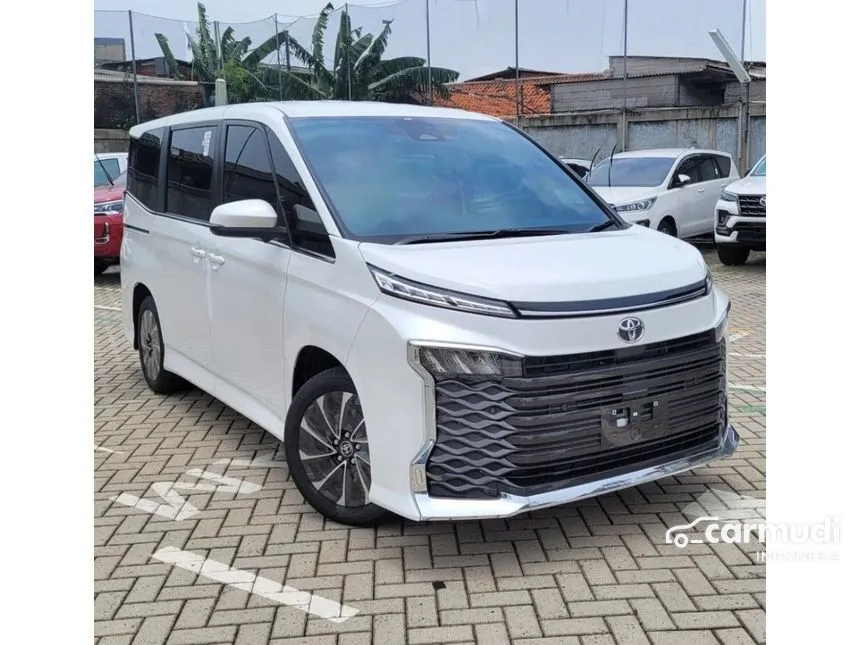 Jual Mobil Toyota Voxy 2023 2.0 di DKI Jakarta Automatic Van Wagon Putih Rp 600.000.000