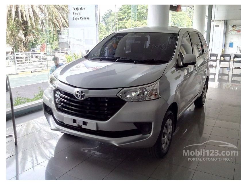 Jual Mobil  Toyota Avanza  2019  E  1 3 di Jawa Timur Manual 