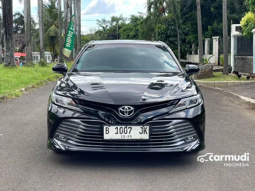 2020 Toyota Camry V Sedan