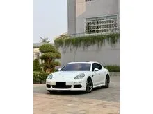 2014 Porsche Panamera 3.0 S Hatchback White on Burgundy Odo 29 RB (TERMURAH)