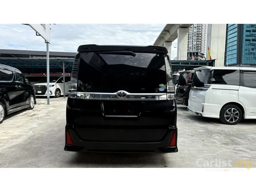2018 Toyota Voxy ZS Kirameki Edition MPV