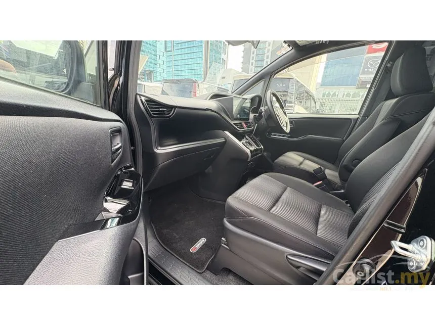 2018 Toyota Voxy ZS Kirameki Edition MPV