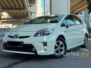 2013 Toyota Prius 1.8 Luxury Hatchback