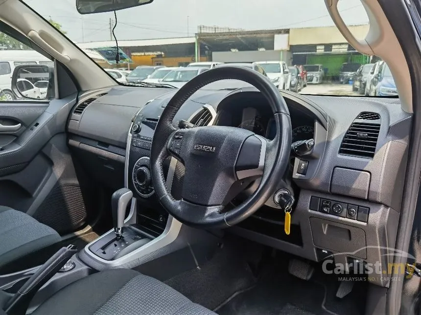 2016 Isuzu D-Max V-Cross Dual Cab Pickup Truck