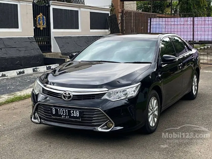 Jual Mobil Toyota Camry 2017 G 2.5 di Banten Automatic Sedan Hitam Rp 200.000.000