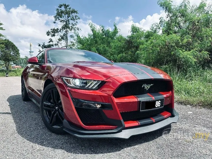 2017 Ford MUSTANG Coupe